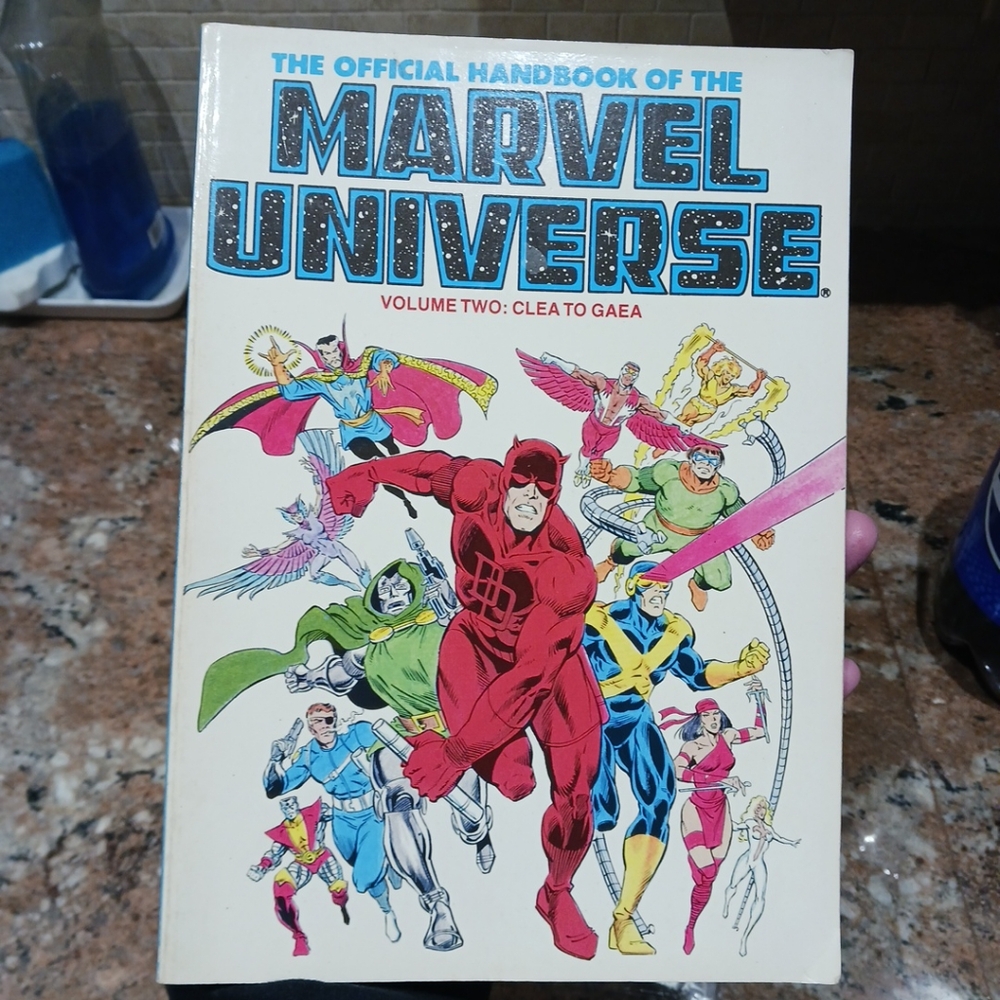VTG 1989 OFFICIAL HANDBOOK OF THE MARVEL UNIVERSE. VOL#2 TPB 3RD PRINTING